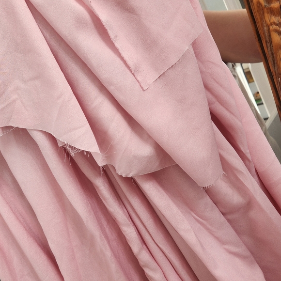 Beautiful  maternity photoshoot gown - Picture 8 of 10